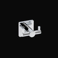DELTA DOUBLE HOOK B