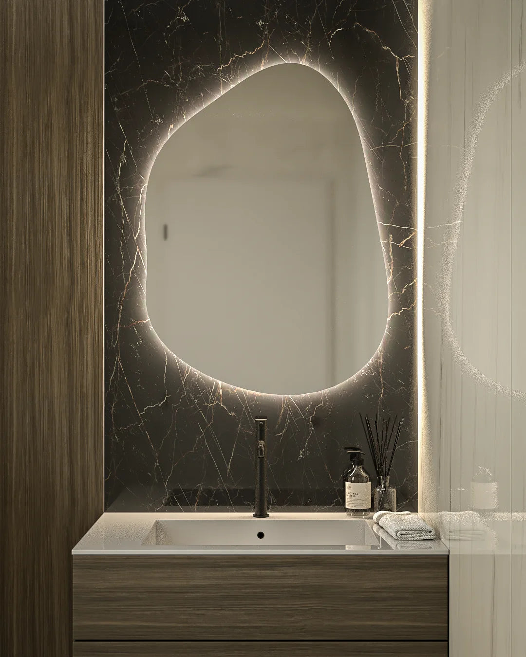 UOVO MIRROR 65X90CM
